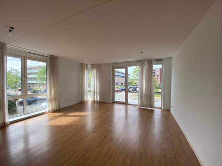 Photo 4 of Tamarixplantsoen 327