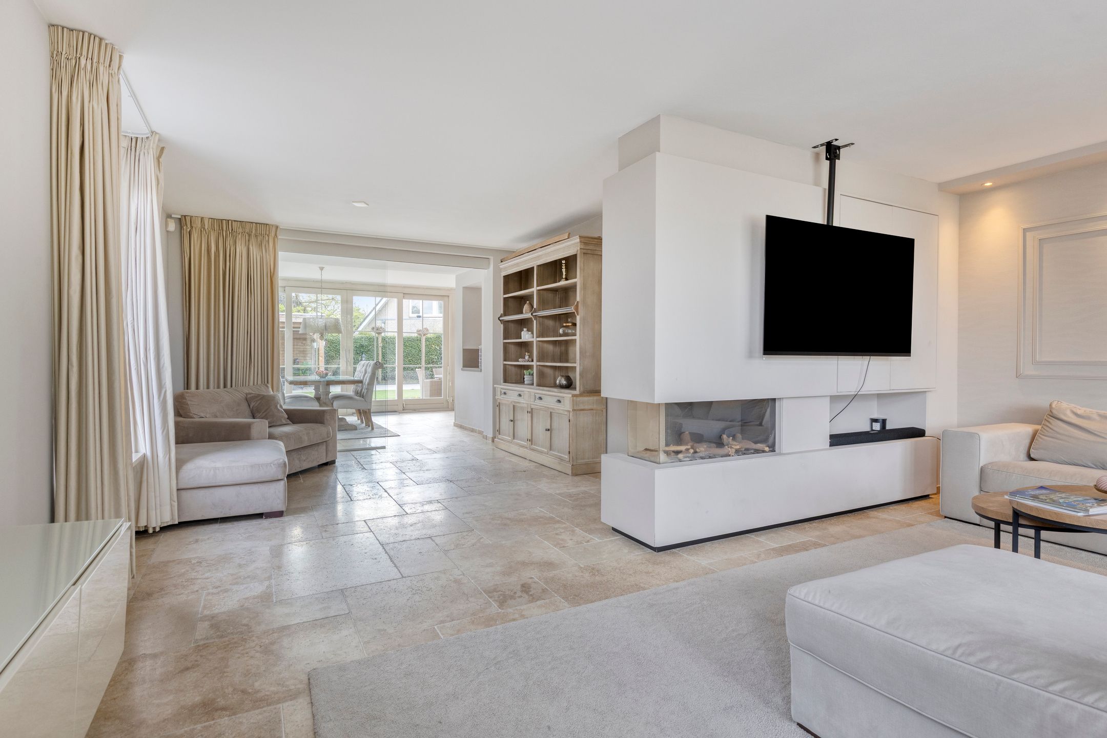 Foto 21 van van Heijnsbergenstraat 13