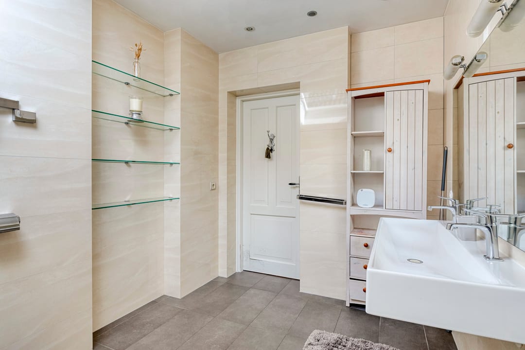 Foto 37 van van Heijnsbergenstraat 13