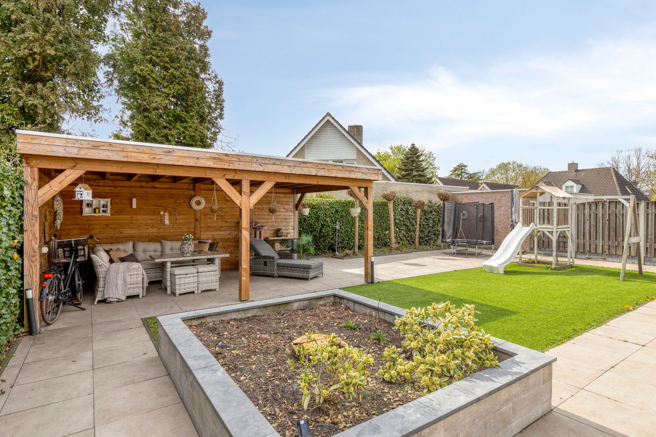 Foto 54 van van Heijnsbergenstraat 13