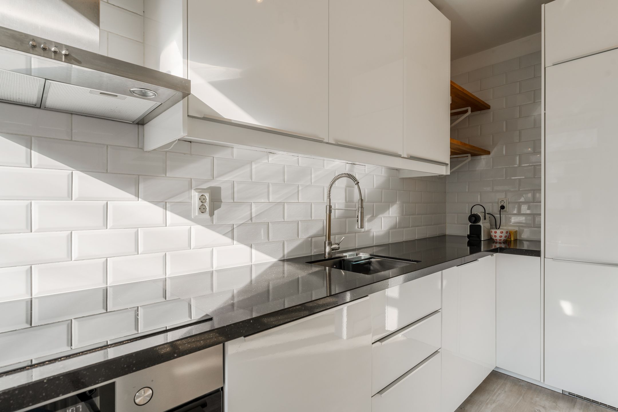 Renovated Apartment with Balcony in Oud Zuid — 15
