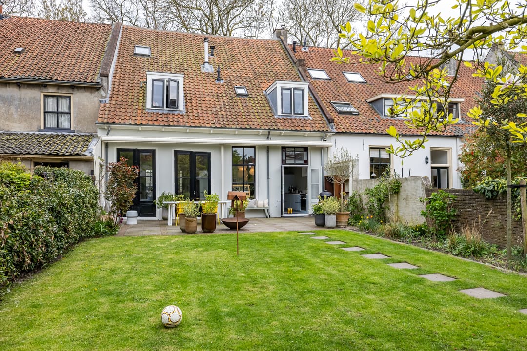 Foto 47 van Weeshuiswal 7