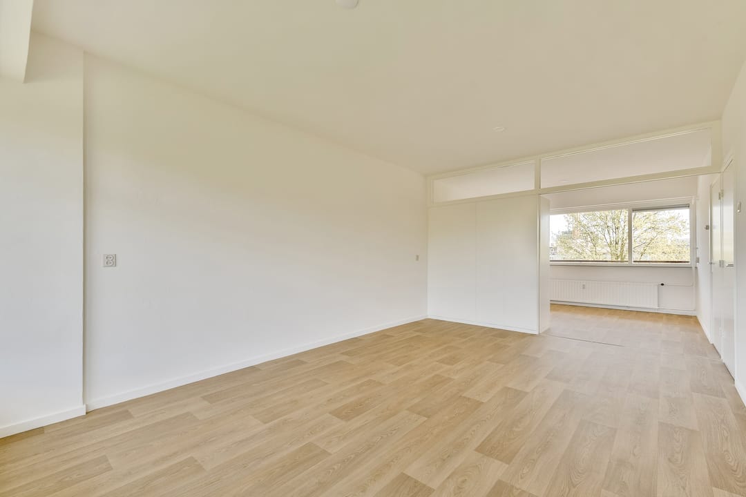 Photo 7 of Burgemeester Hogguerstraat 119