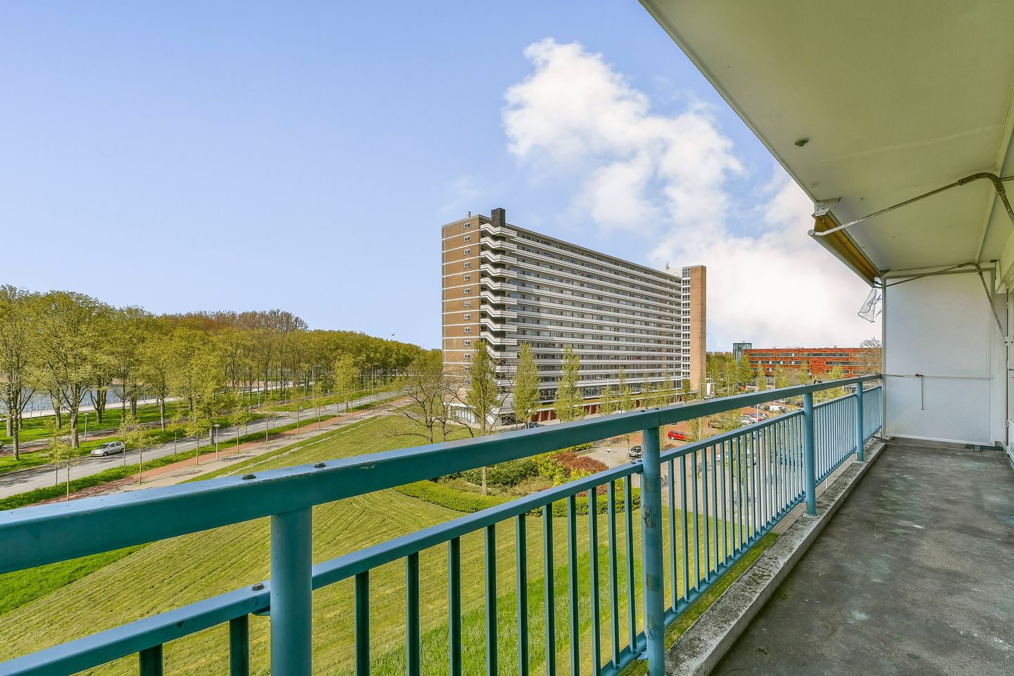 Photo 10 of Burgemeester Hogguerstraat 119