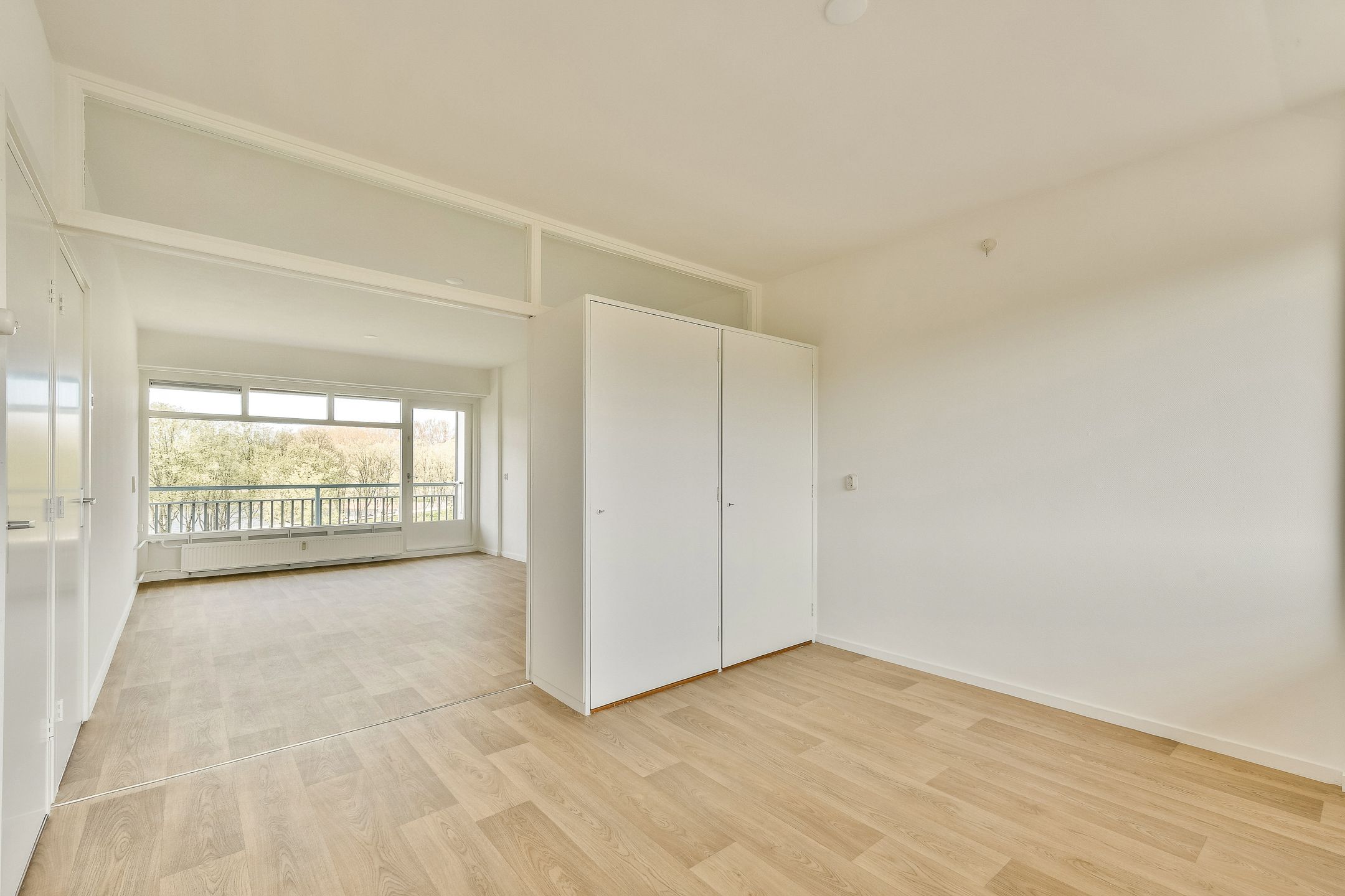 Photo 6 of Burgemeester Hogguerstraat 119