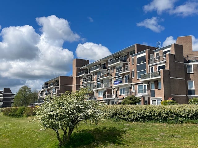 Water view apartment with spacious terrace in Hellevoetsluis — 43
