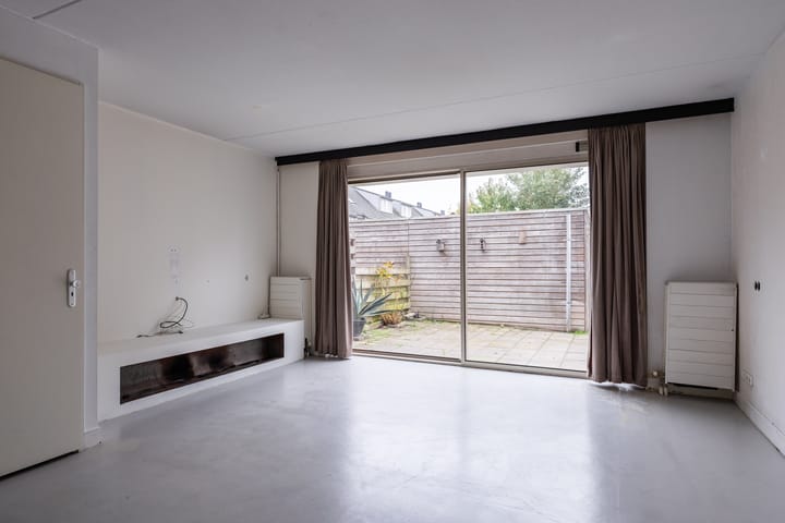 Foto 2 van Veldbloemlaan 87