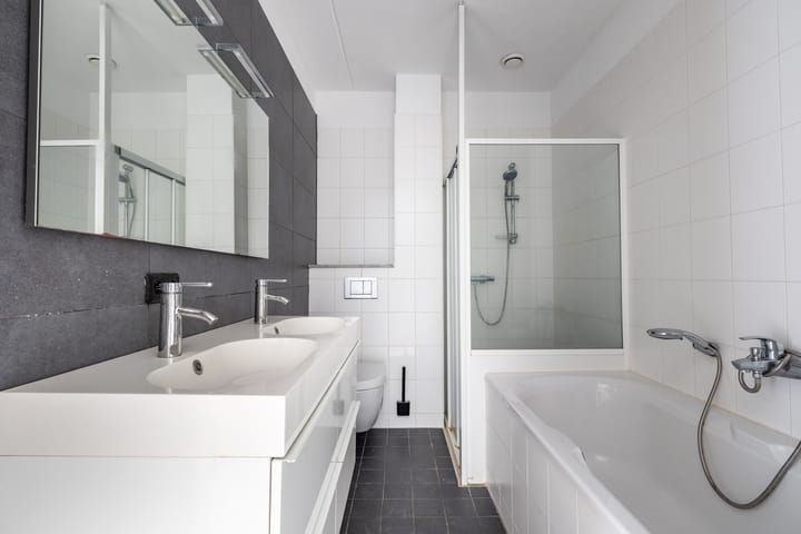Tussenwoning te koop: Veldbloemlaan 87, Vleuten