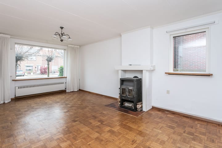 Photo 3 of Akerstraat 60