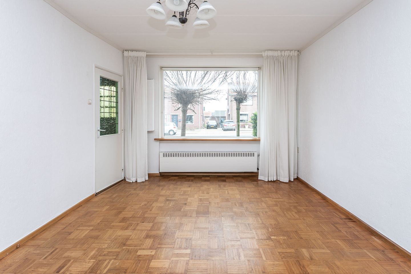 Photo 4 of Akerstraat 60