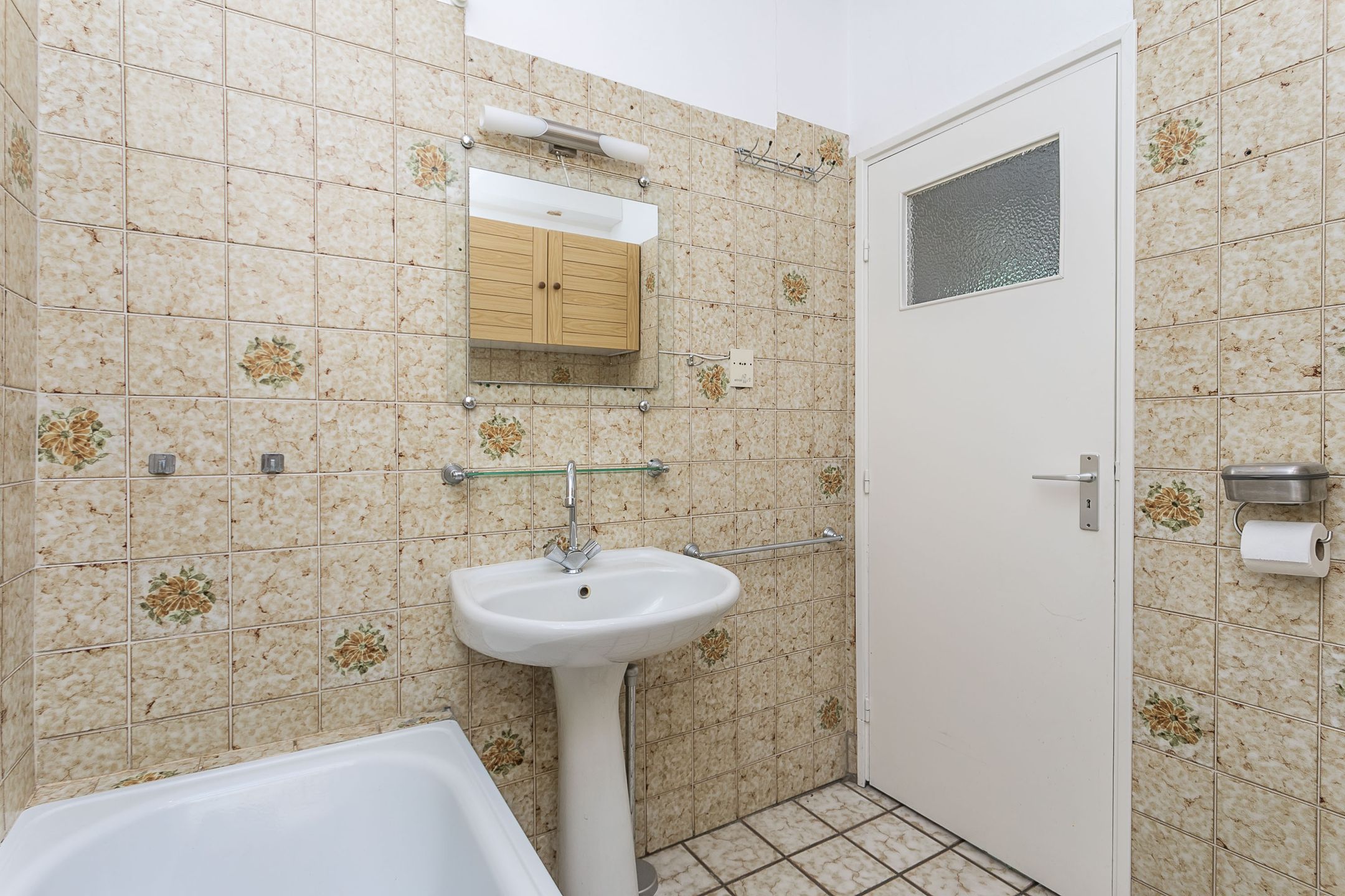 Photo 12 of Akerstraat 60