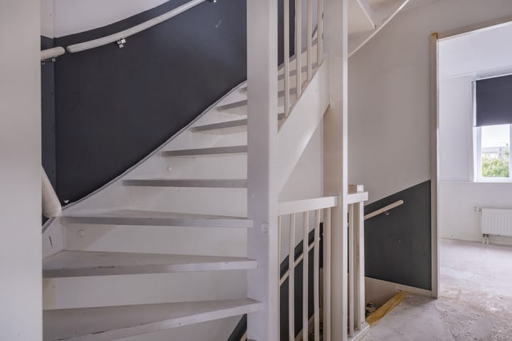 Tussenwoning te koop: Veldbloemlaan 87, Vleuten
