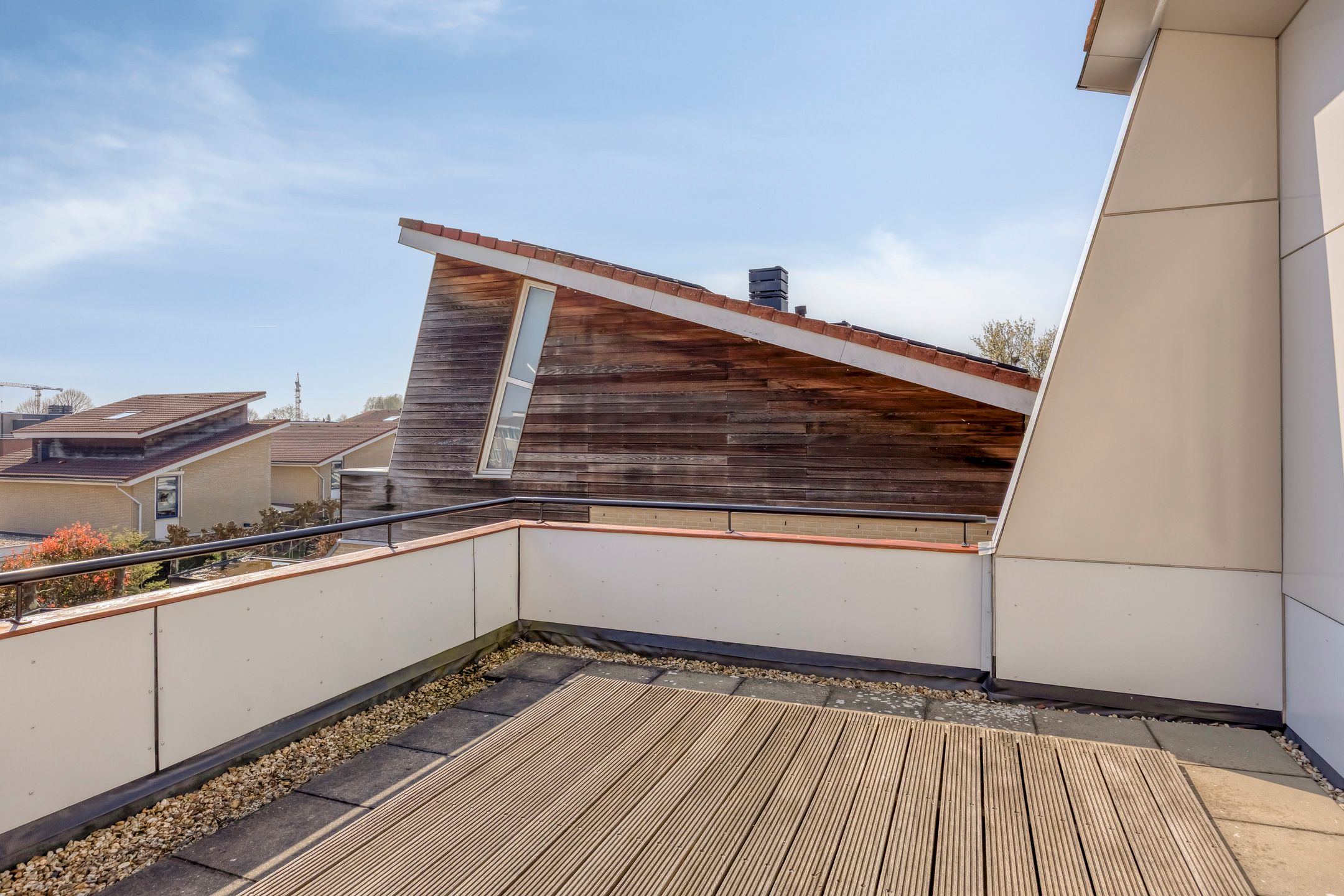 Remarkable Semi-Detached Home with Exceptional Outdoor Living Spaces in Veldhoven — 27