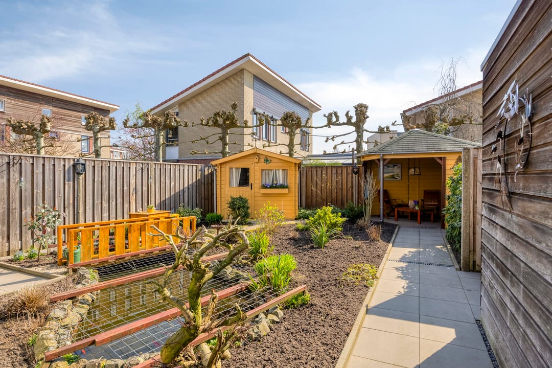 Remarkable Semi-Detached Home with Exceptional Outdoor Living Spaces in Veldhoven — 32