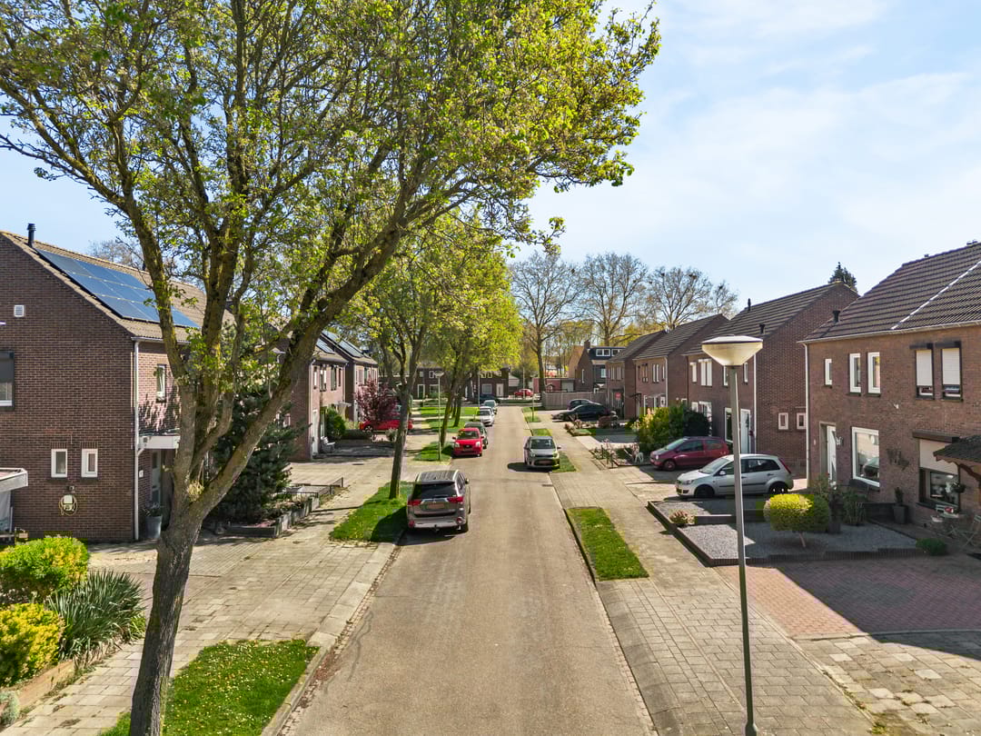 Foto 8 van Jasmijnstraat 12