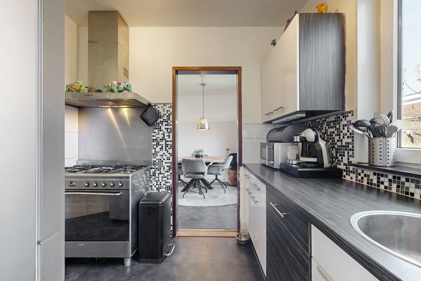 Foto 14 van Jasmijnstraat 12