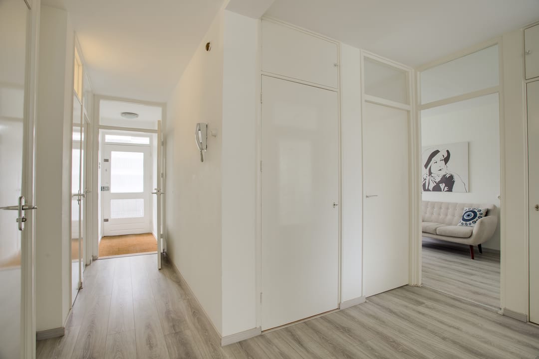 Modern 4-room apartment with southwest-facing balcony in Mariahoeve — 13