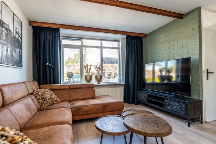 Foto 2 van Kalmoes 8