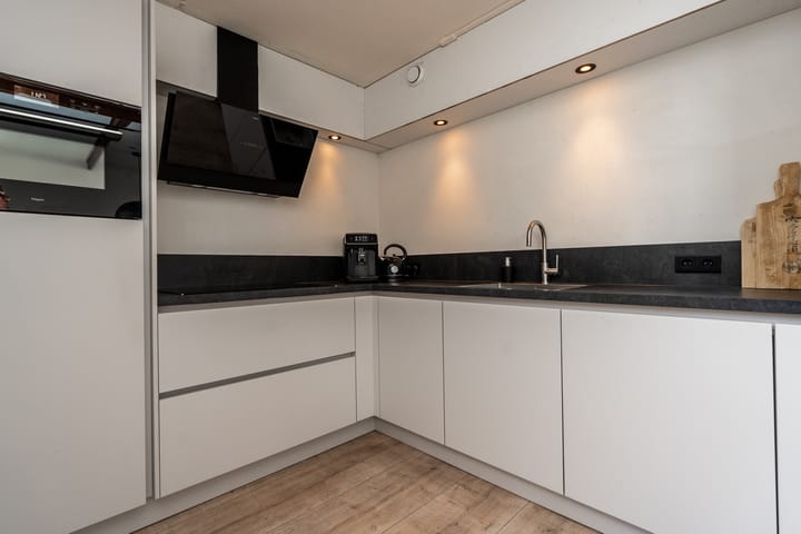 Foto 3 van Kalmoes 8