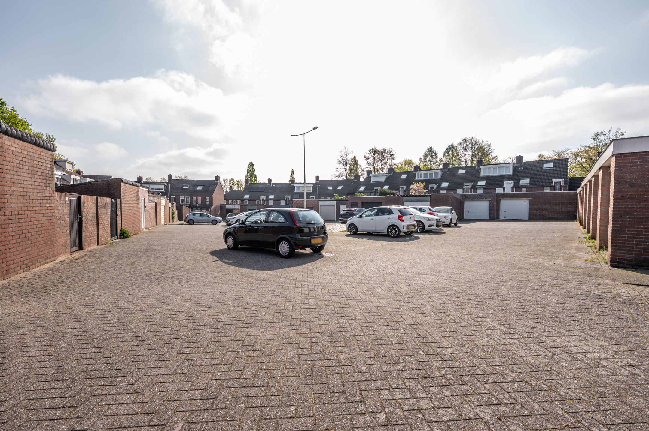 Photo 36 of Duitslandstraat 24