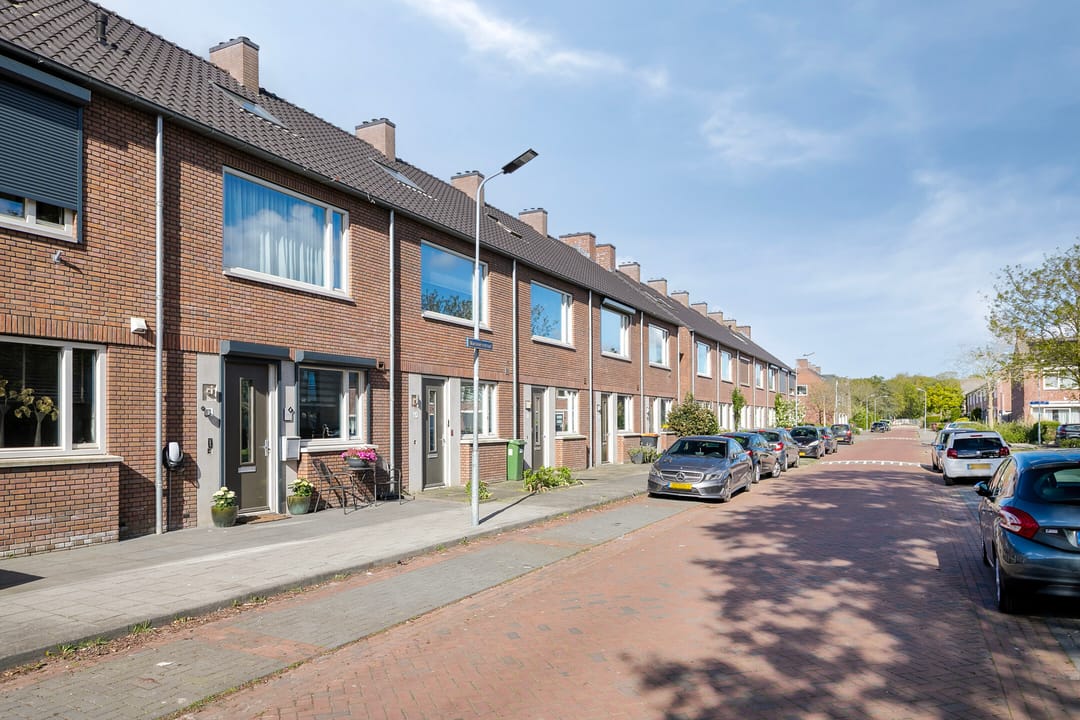 Foto 26 van Mariniersstraat 4