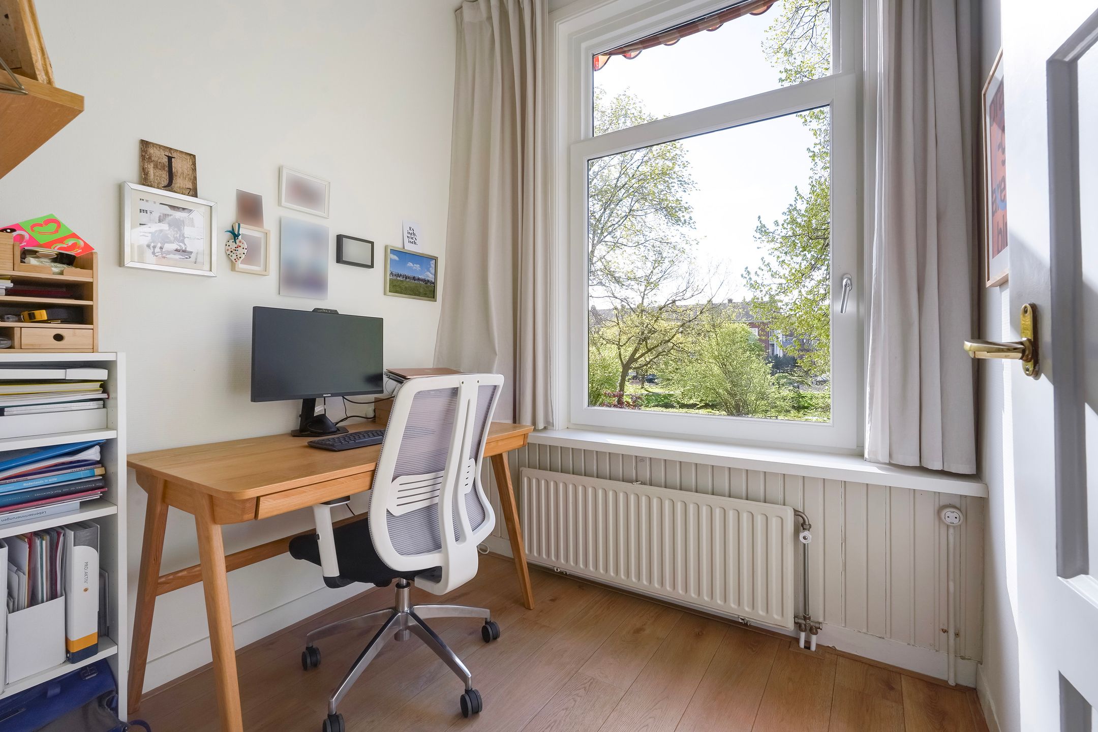 Spacious Townhouse with 7 Bedrooms in Benoordenhout — 27