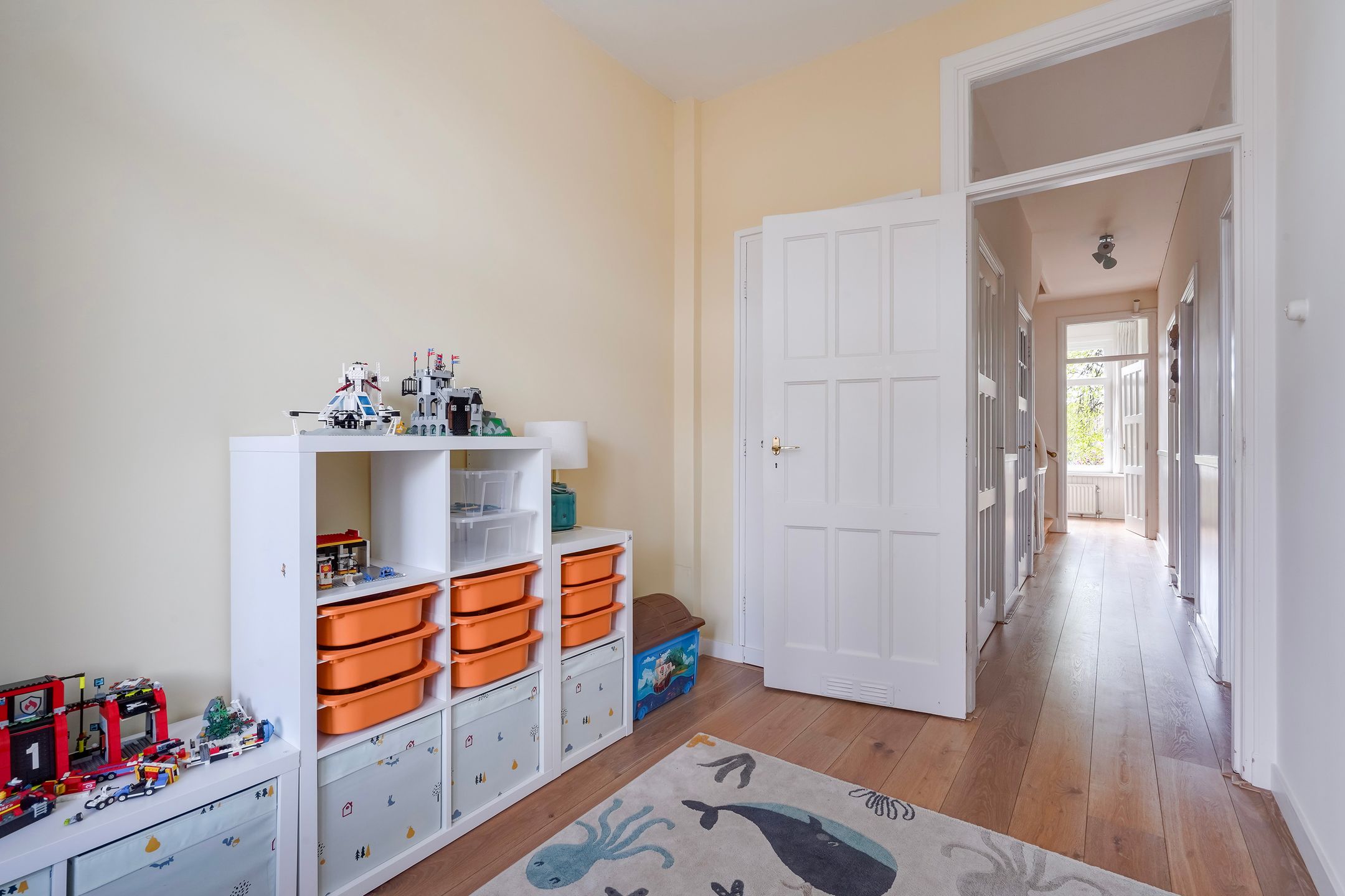 Spacious Townhouse with 7 Bedrooms in Benoordenhout — 30