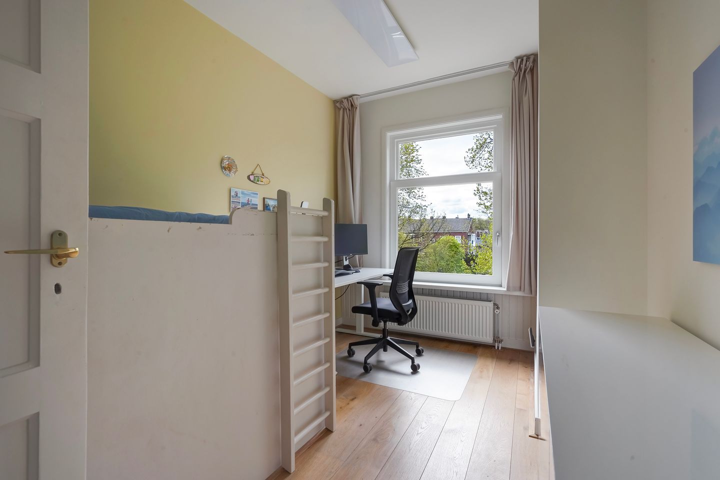 Spacious Townhouse with 7 Bedrooms in Benoordenhout — 40