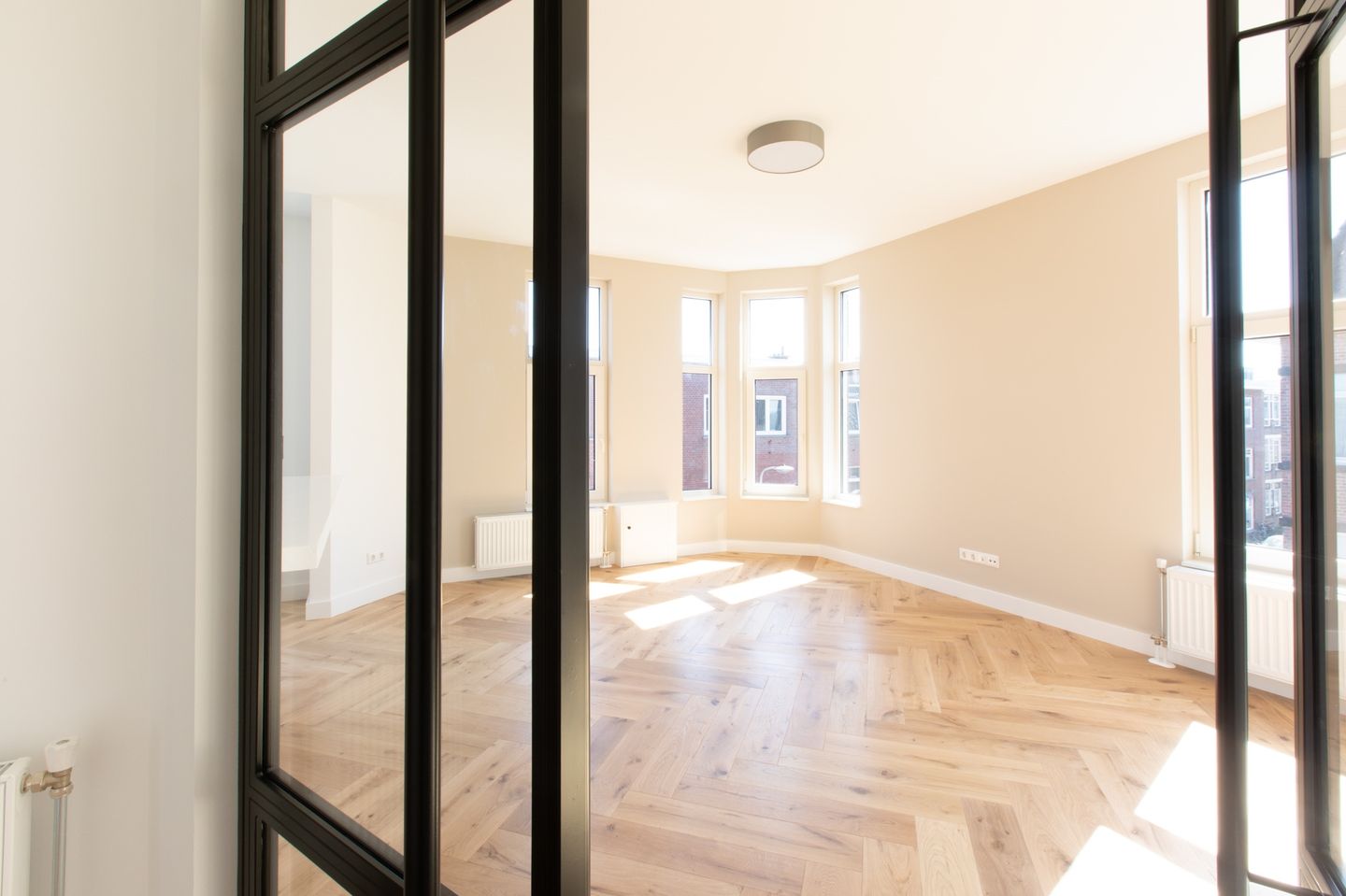 Photo 4 of Rhododendronstraat 7