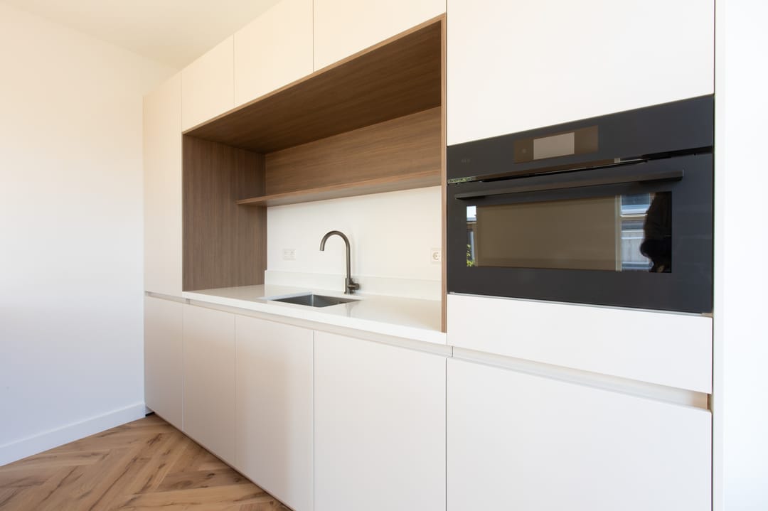 Turnkey renovated corner apartment with three bedrooms in The Hague Heesterbuurt — 16
