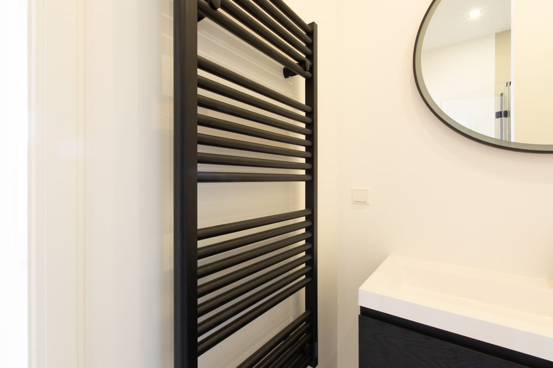 Turnkey renovated corner apartment with three bedrooms in The Hague Heesterbuurt — 23