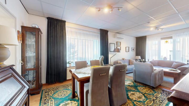 Photo 3 of Vijverstraat 10