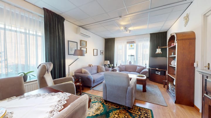 Photo 4 of Vijverstraat 10