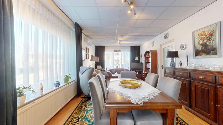 Photo 5 of Vijverstraat 10