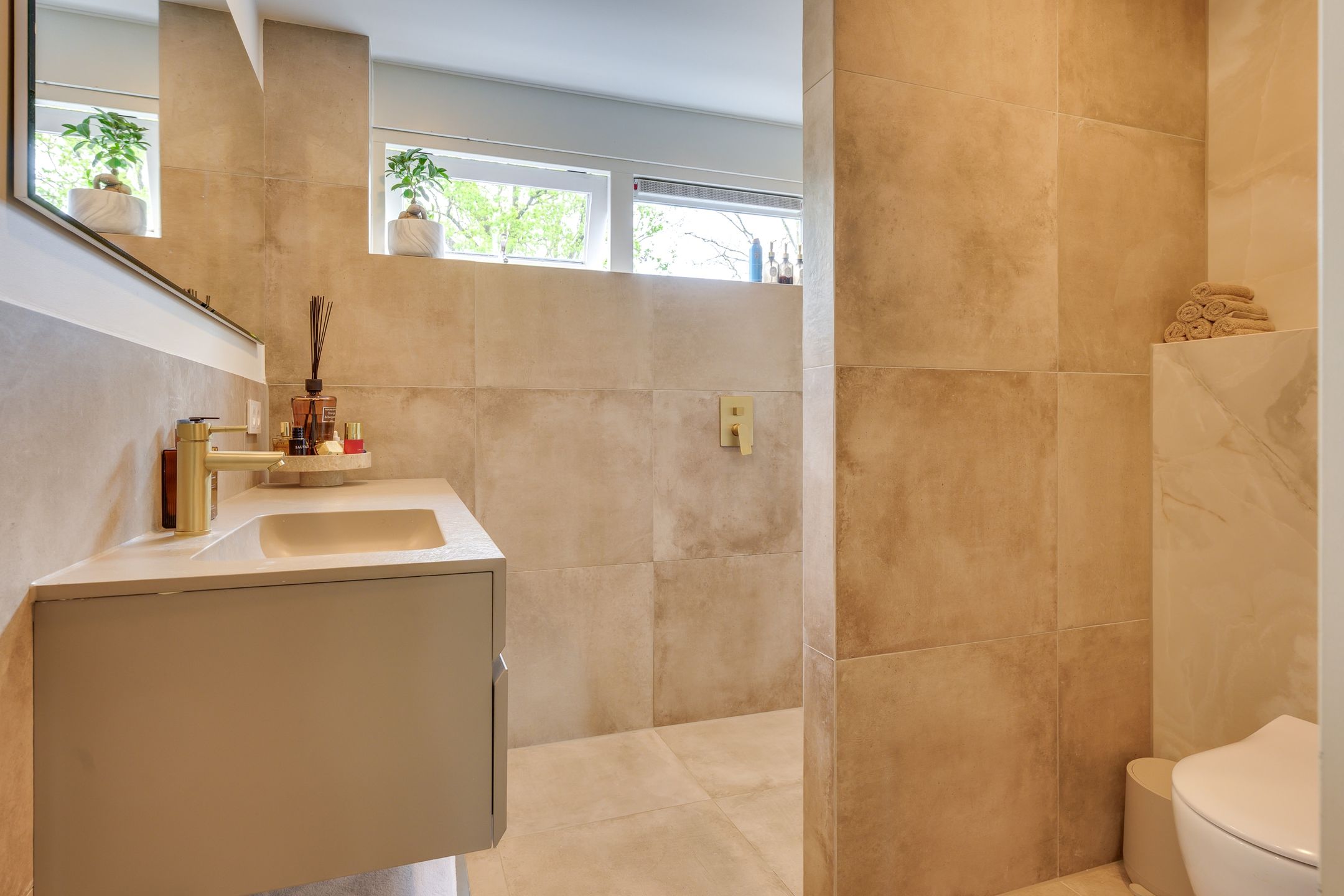 Photo 18 of Roubaixlaan 3