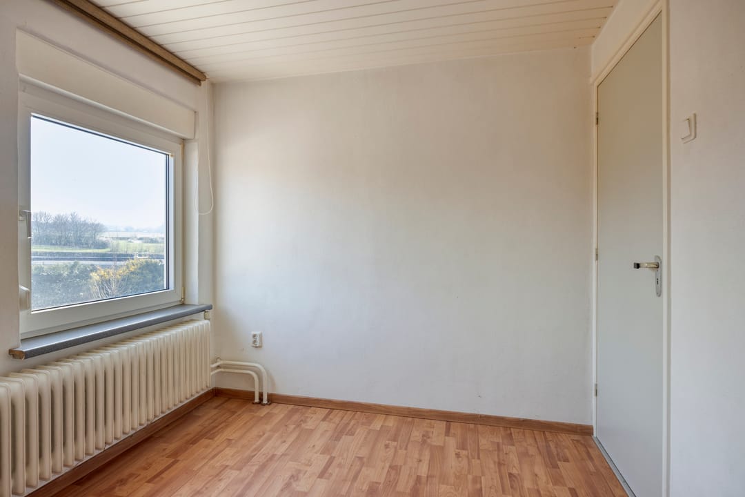 Detached House with Spacious Garden in Neerbeek — 26