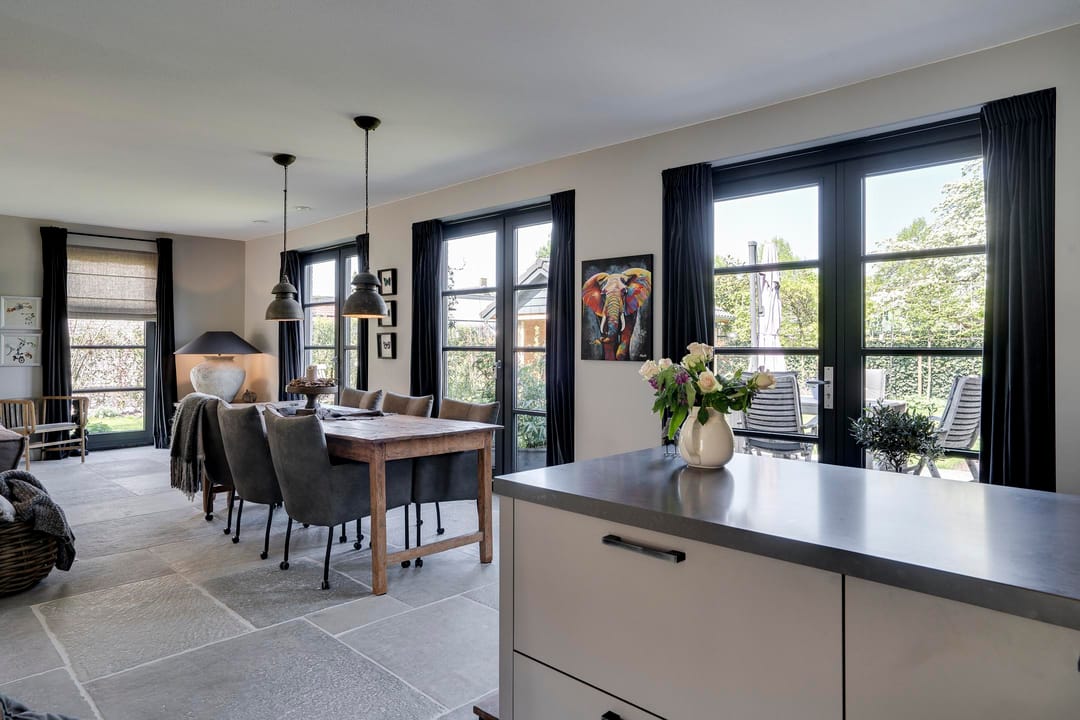 Foto 22 van Meester Achtenstraat 14