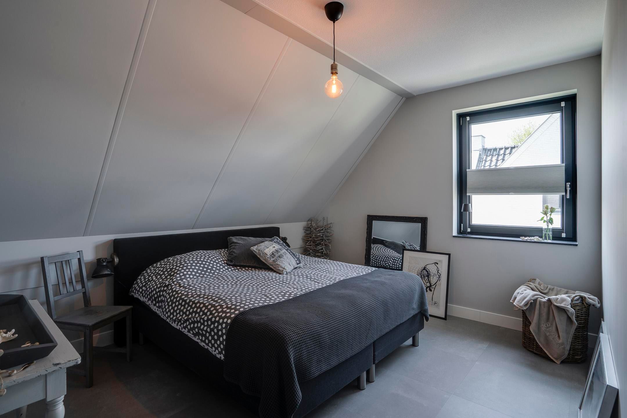 Foto 30 van Meester Achtenstraat 14