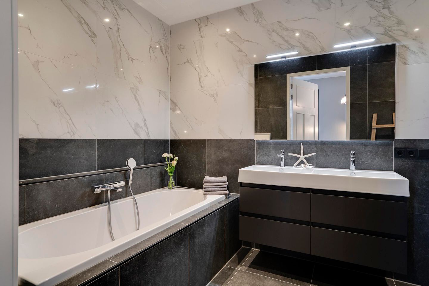 Foto 5 van Meester Achtenstraat 14