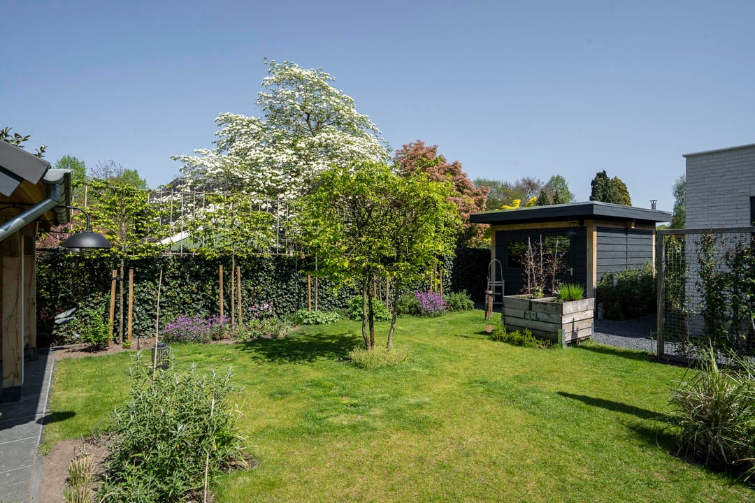 Foto 47 van Meester Achtenstraat 14