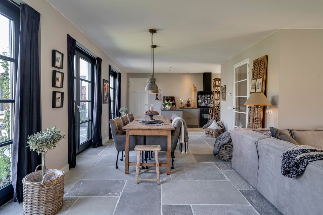 Foto 13 van Meester Achtenstraat 14