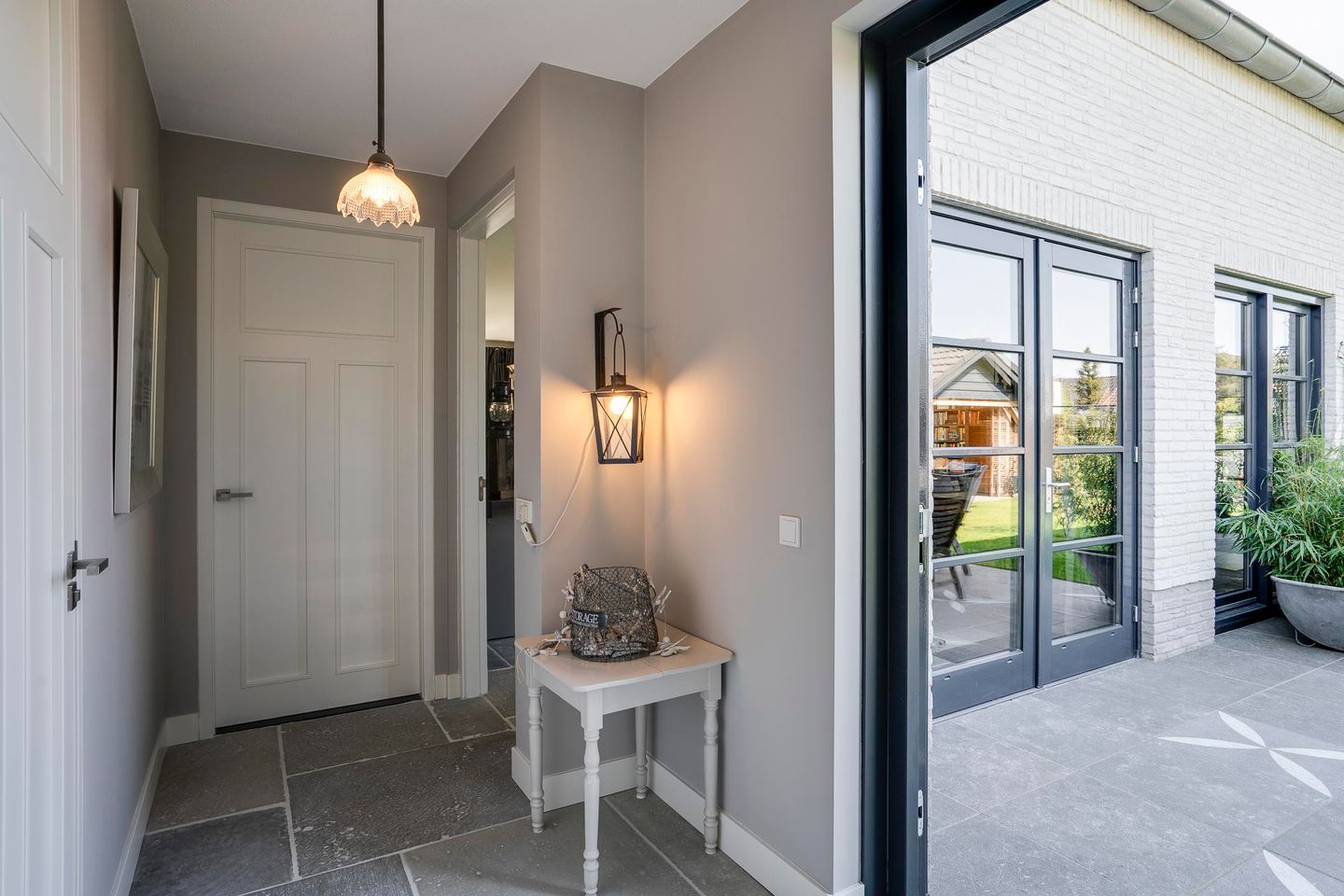 Foto 25 van Meester Achtenstraat 14