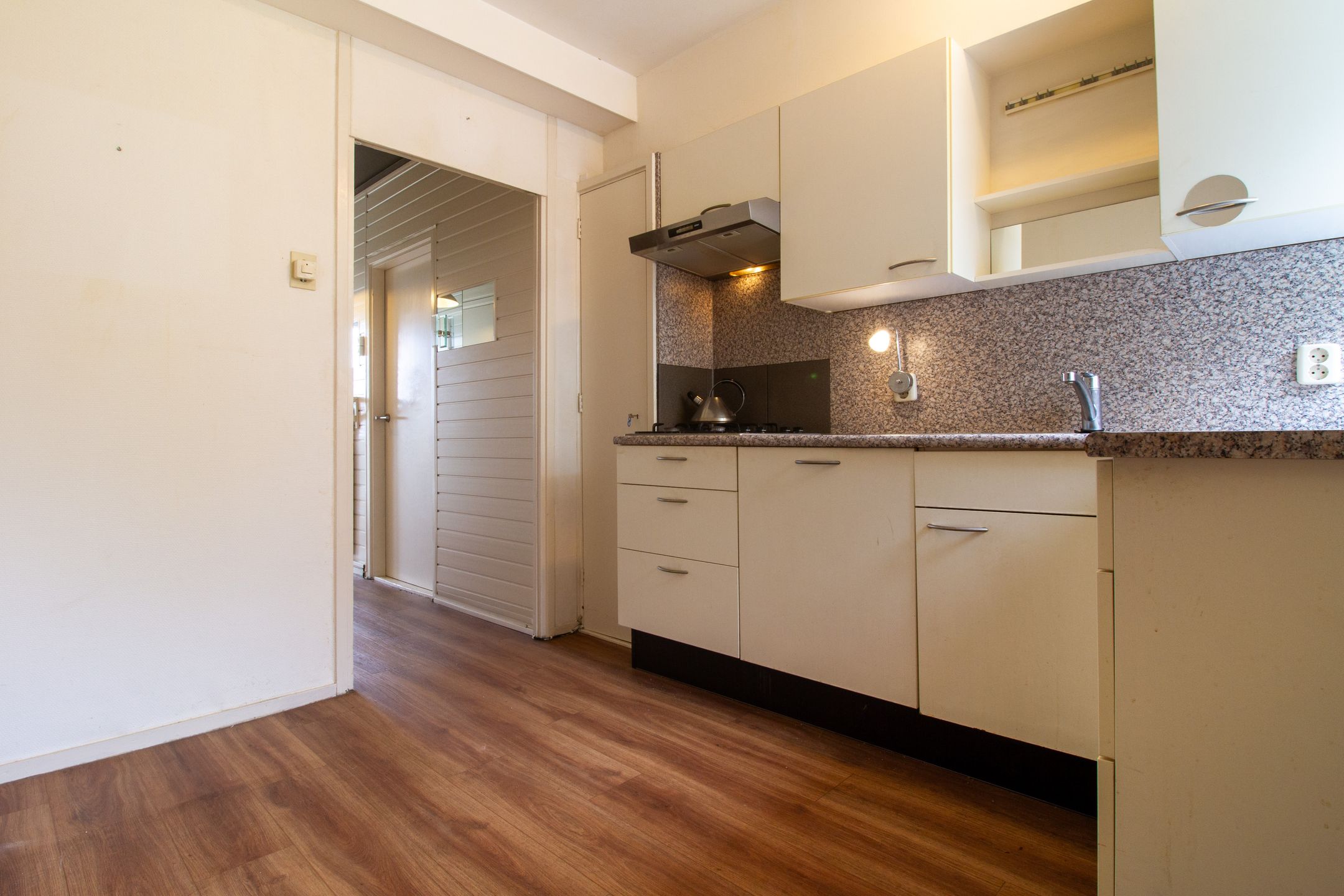 Foto 18 van Douwe Totlaan 37