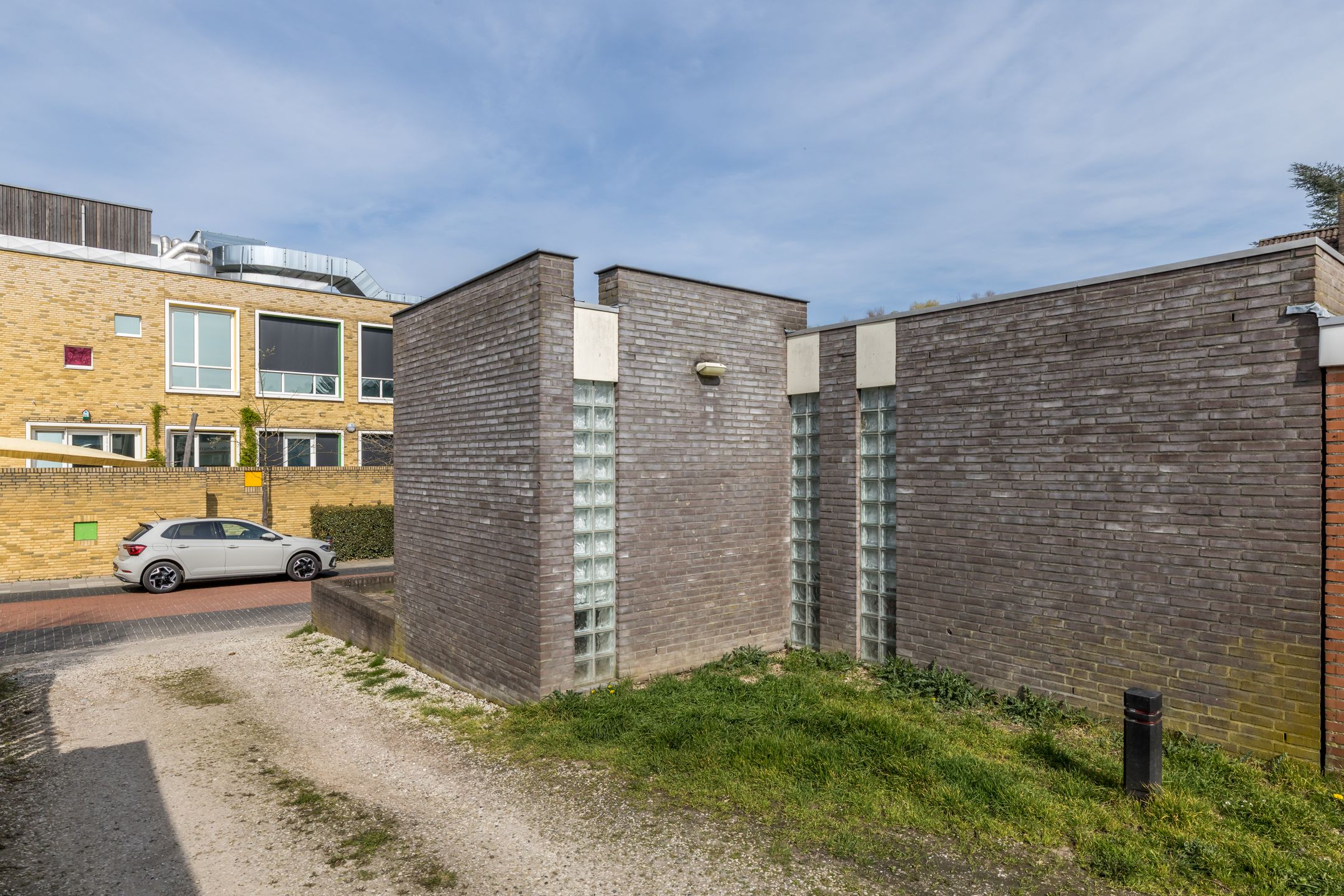 Photo 48 of Johan-Frisostraat 2