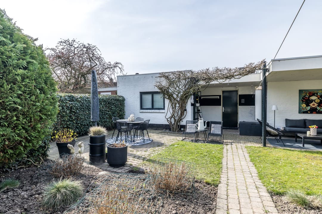 Photo 41 of Johan-Frisostraat 2