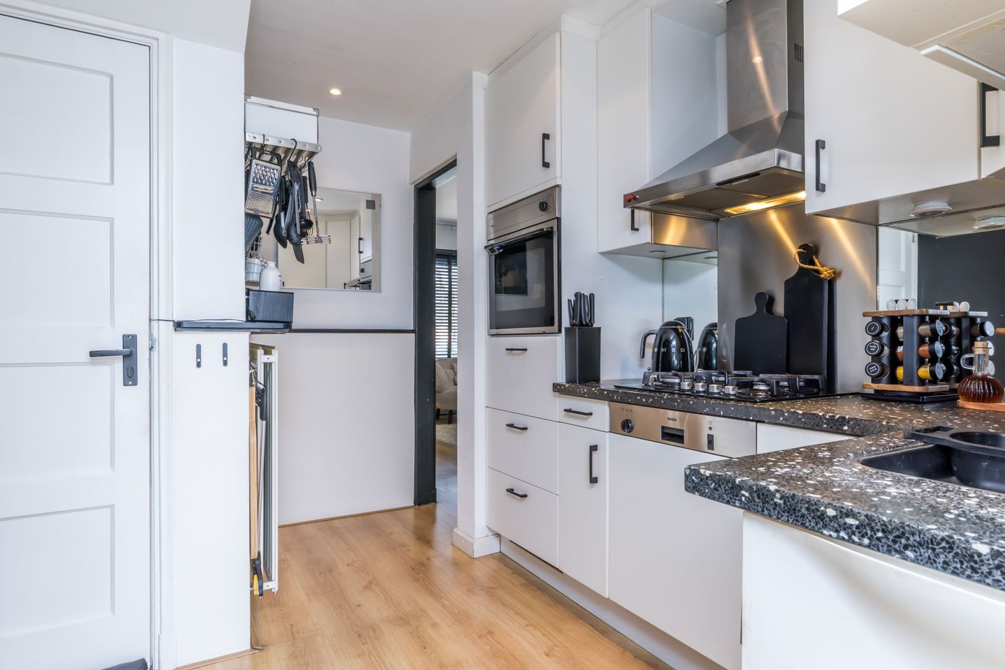 Photo 20 of Johan-Frisostraat 2