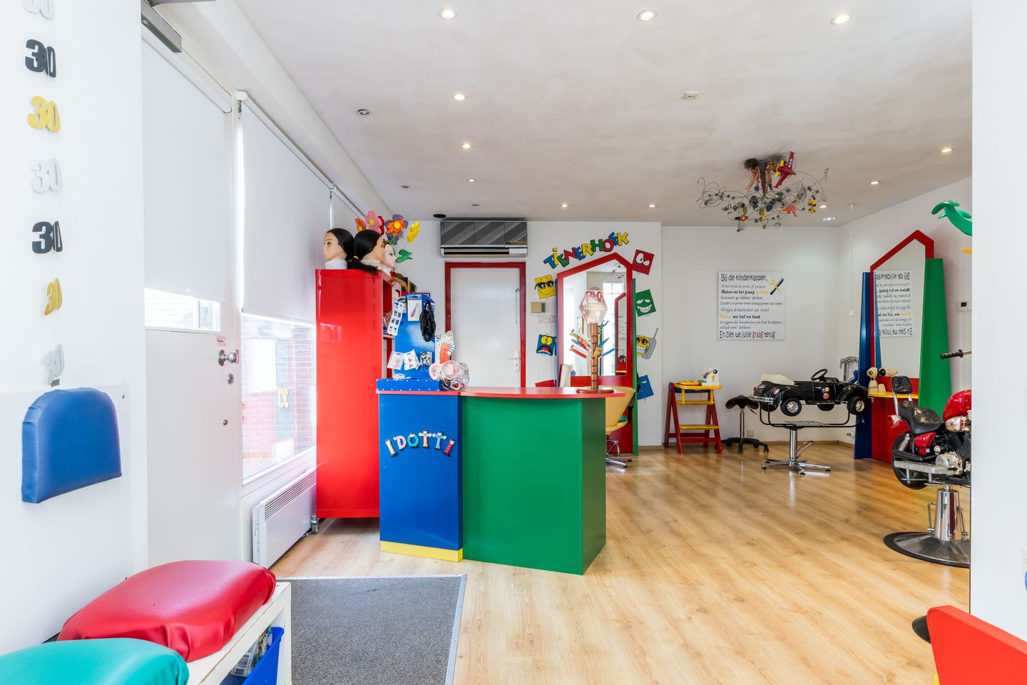 Photo 44 of Johan-Frisostraat 2