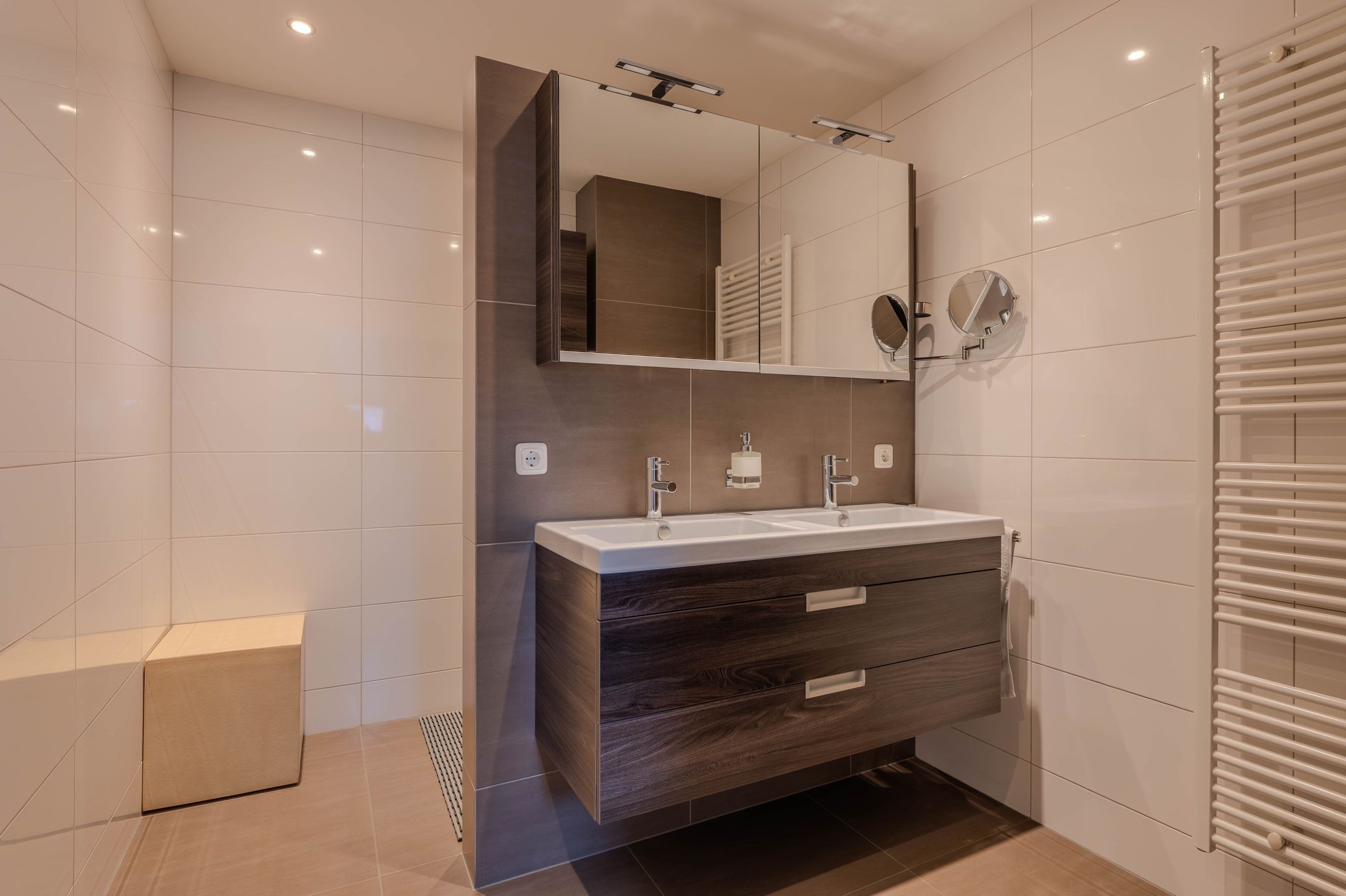 Foto 30 van Antoniuslaan 112