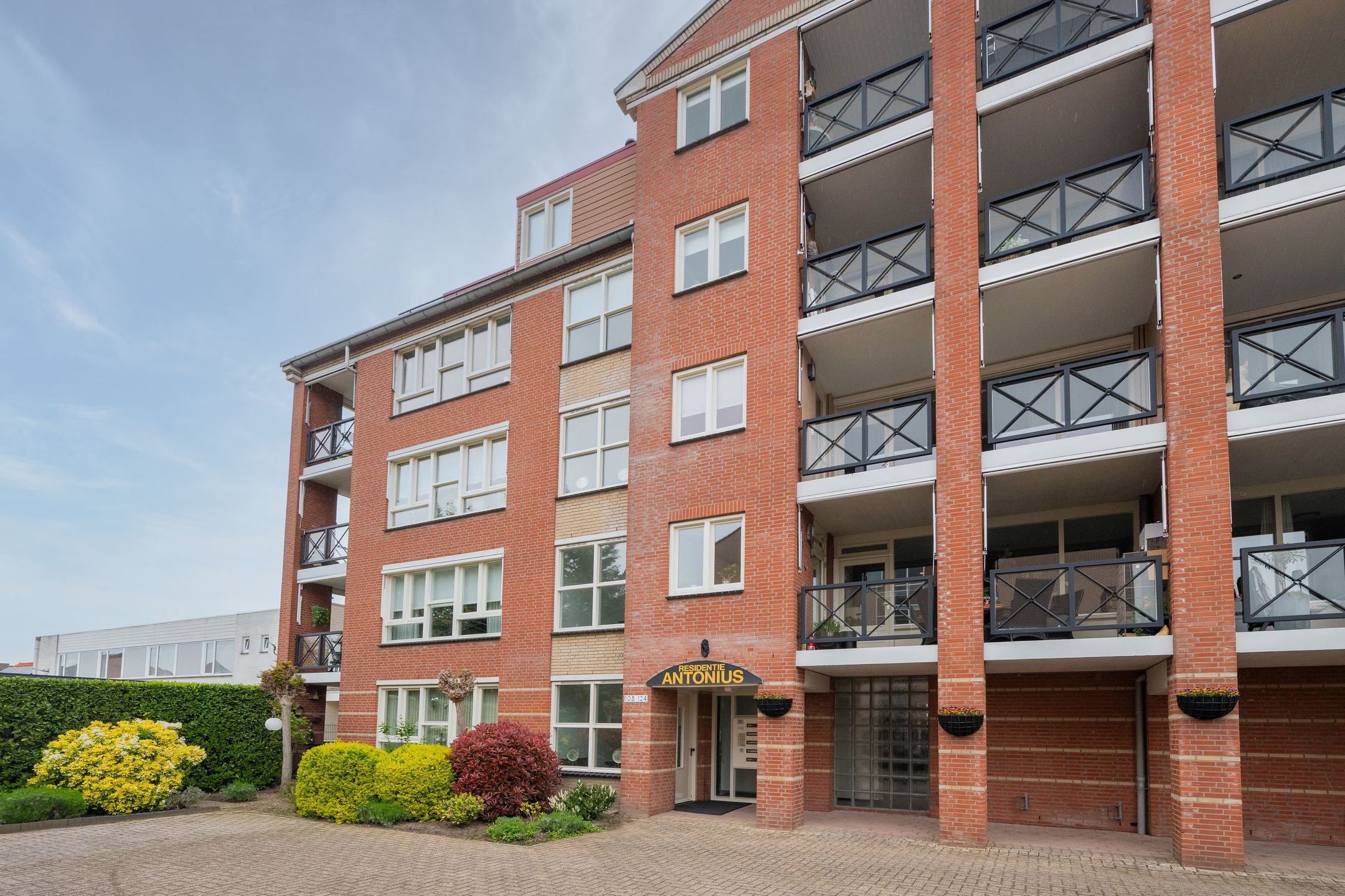 Foto 36 van Antoniuslaan 112