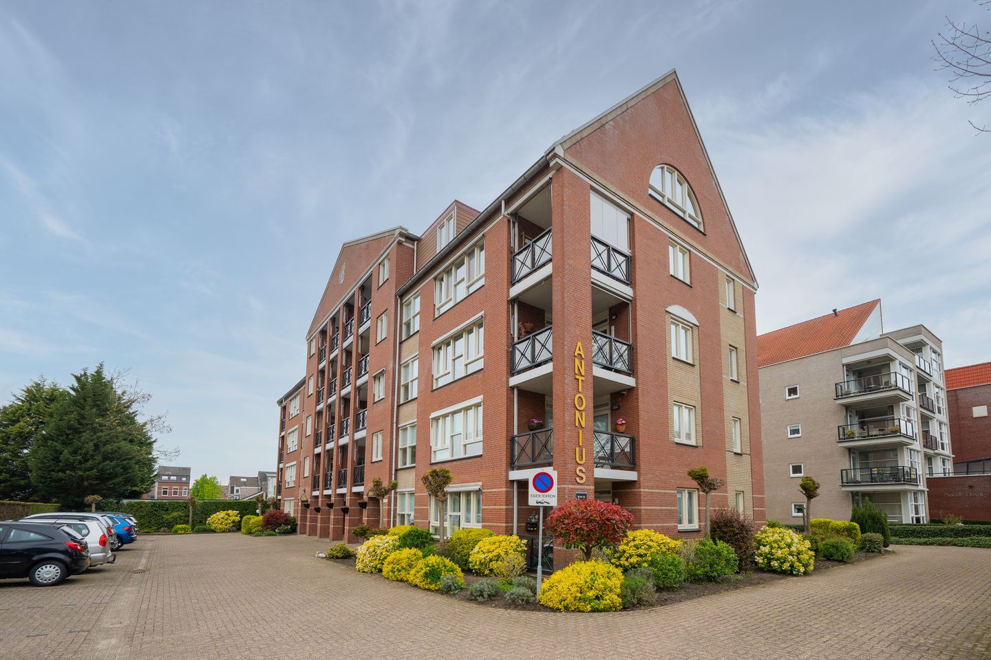 Foto 35 van Antoniuslaan 112